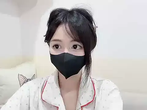 Snapshot of Yuyu-baobei chatting on 06/17/26, 08:32 Yuyu-baobei online show from 06/17/26, 08:32