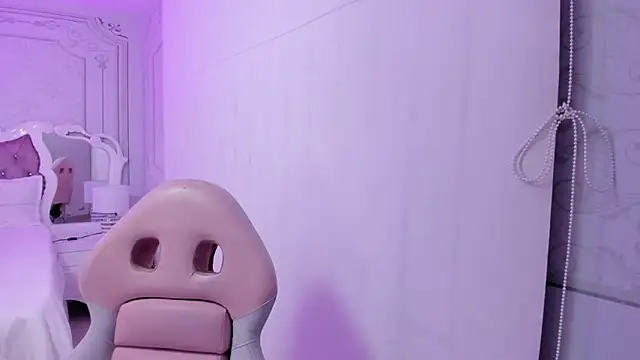 Miss dare online show from 04/18/26, 10:08