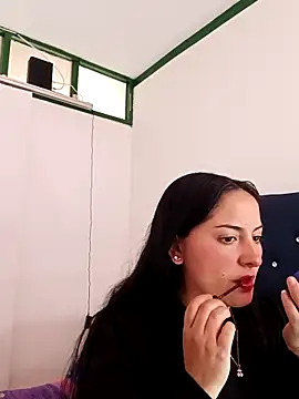 MisNicol online show from 02/03/26, 09:53