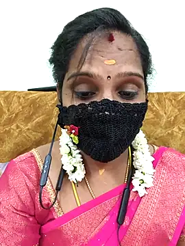 Tamil Pallavi online show from 04/16/26, 06:52