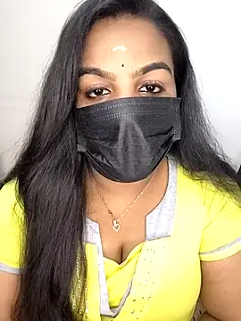 Snapshot of Tamil_Shara chatting on 03/09/26, 02:10 Tamil Shara online show from 03/09/26, 02:10