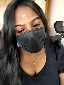 Snapshot of Tamil_Shara chatting on 05/18/26, 09:15 Tamil Shara online show from 05/18/26, 09:15