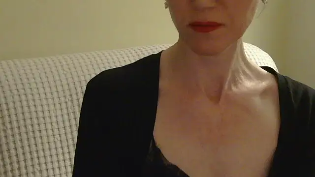 AuroraAG online show from 04/19/26, 08:44