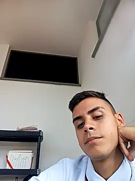 totoro 239 online show from 03/14/26, 01:27