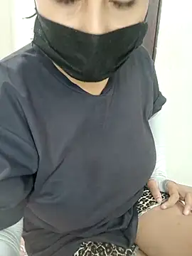 shilpa-singh online show from 04/23/26, 04:42