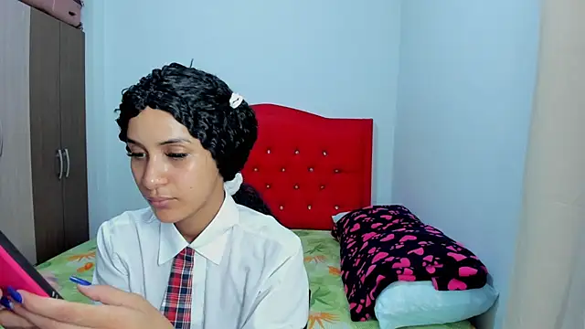 Samantha luv  online show from 03/15/26, 04:46