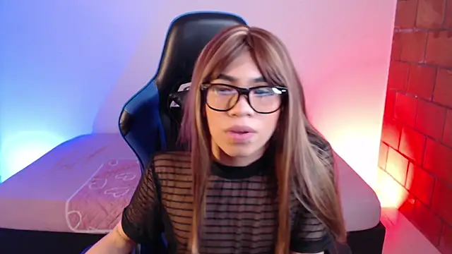 Baby-Angel777 online show from 12/02/25, 08:48