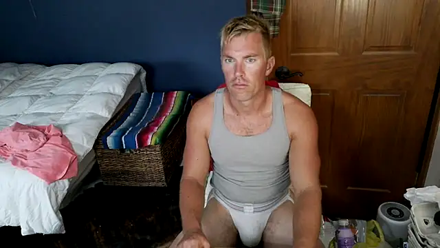 Snapshot of SpunRedneck chatting on 07/31/26, 11:37 SpunRedneck online show from 07/31/26, 11:37