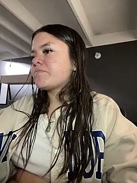 Camila Duarte2 online show from 02/06/26, 01:25