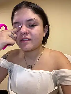 Camila Duarte2 online show from 03/17/26, 01:25