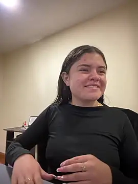 Camila Duarte2 online show from 04/06/26, 01:45