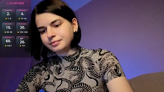 lololozhechka online show from 04/22/26, 07:15