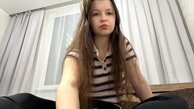 Snapshot of EllieBerrie chatting on 01/16/26, 01:26 EllieBerrie online show from 01/16/26, 01:26