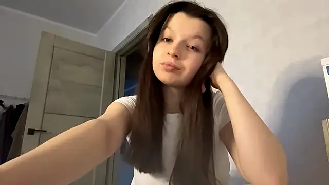 Snapshot of EllieBerrie chatting on 02/09/26, 01:26 EllieBerrie online show from 02/09/26, 01:26