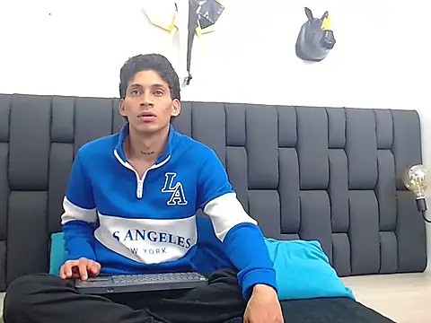 manus rios69 online show from 12/15/25, 12:31