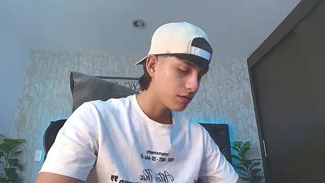 Lander Cruz online show from 02/08/26, 07:17