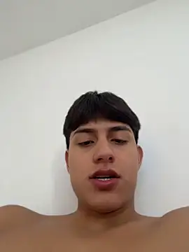 Lander Cruz online show from 07/09/26, 04:11