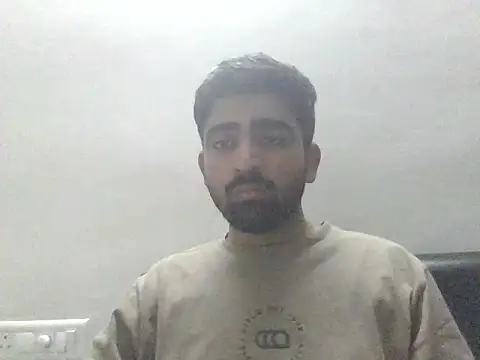 Snapshot of Jahaan2243 chatting on 12/05/25, 03:52 Jahaan2243 online show from 12/05/25, 03:52