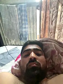 Snapshot of Jahaan2243 chatting on 12/16/25, 03:44 Jahaan2243 online show from 12/16/25, 03:44