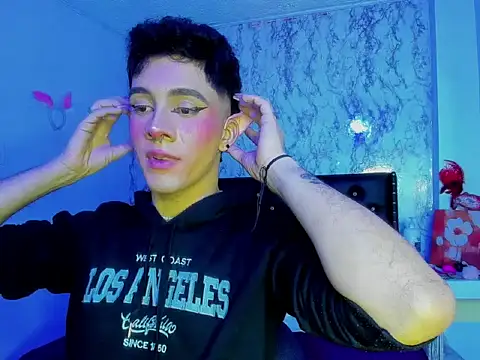 Snapshot of BlakeNoir_ chatting on 12/03/25, 12:29 BlakeNoir online show from 12/03/25, 12:29