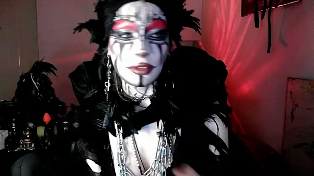 EmpressMorrigan online show from 12/23/25, 10:46