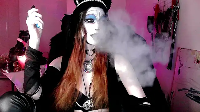 EmpressMorrigan online show from 02/08/26, 02:09