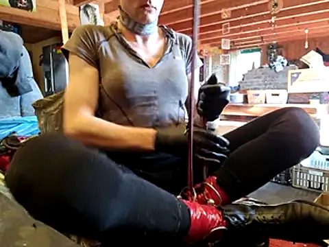 laaralatexxa BDSM online show from 03/26/26, 02:11