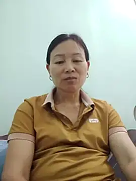 Lili-123k online show from 04/23/26, 04:57