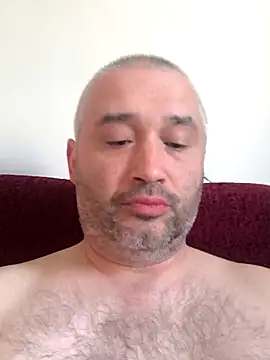Snapshot of Olomoucak1982 chatting on 05/05/26, 04:26 Olomoucak1982 online show from 05/05/26, 04:26