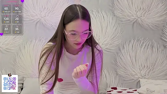 Snapshot of Harlybaby_2007 chatting on 02/04/26, 08:14 Harlybaby 2007 online show from 02/04/26, 08:14