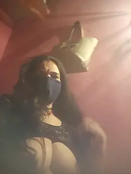 Your-shreya143 online show from 12/16/25, 01:38