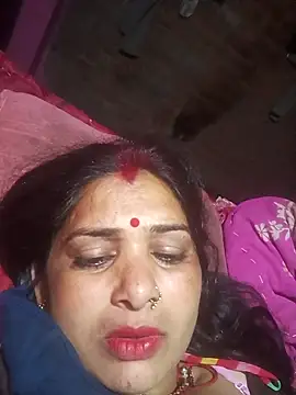 Your-shreya143 online show from 02/23/26, 08:50