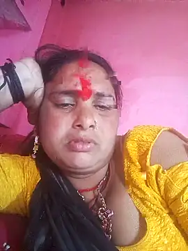 Your-shreya143 online show from 03/07/26, 10:45