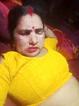 Your-shreya143 online show from 03/11/26, 03:51