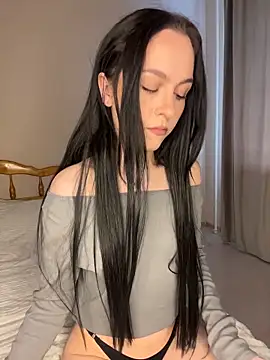 MonicaMercer online show from 04/14/26, 07:14