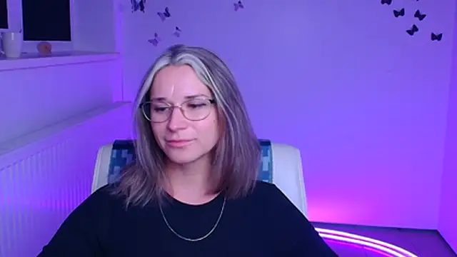 Melodie Aster online show from 01/14/26, 12:22