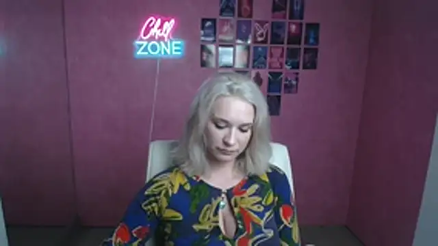 Melodie Aster online show from 03/21/26, 08:19