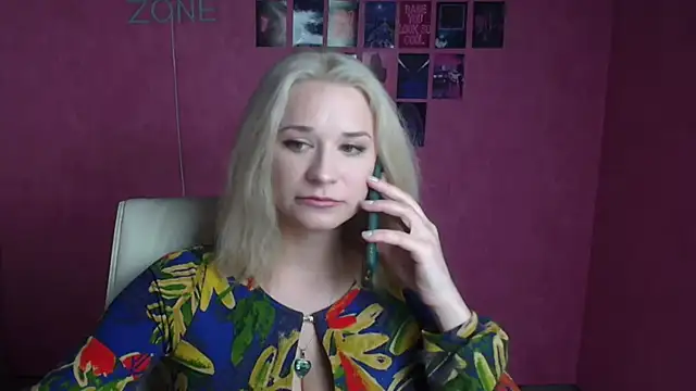 Melodie Aster online show from 04/10/26, 05:34