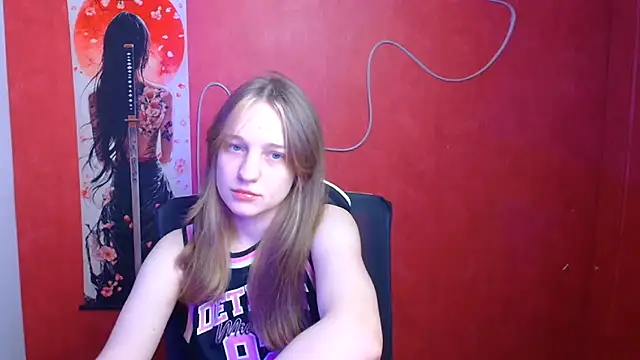 Katie Rosiee online show from 12/15/25, 09:35