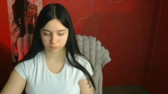 Lilu May online show from 04/24/26, 11:12