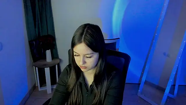 Snapshot of Lilu_May chatting on 05/11/26, 04:04 Lilu May online show from 05/11/26, 04:04