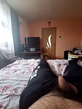 Snapshot of StephanSharp chatting on 12/19/25, 11:17 StephanSharp online show from 12/19/25, 11:17