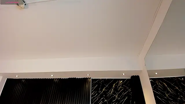 TiffanyHoustton online show from 02/23/26, 11:40