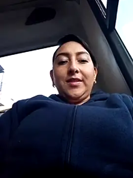 Snapshot of Valeria_montana_ chatting on 01/19/26, 11:14 Valeria montana online show from 01/19/26, 11:14