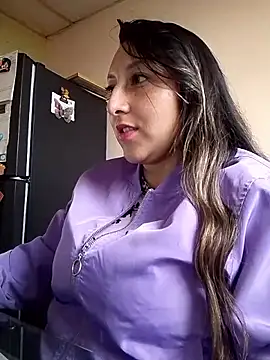 Snapshot of Valeria_montana_ chatting on 02/08/26, 10:24 Valeria montana online show from 02/08/26, 10:24