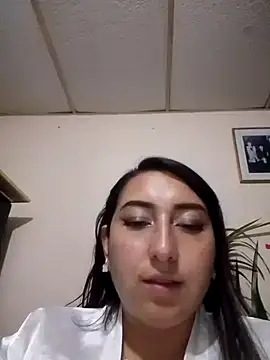 Snapshot of Valeria_montana_ chatting on 02/12/26, 12:16 Valeria montana online show from 02/12/26, 12:16