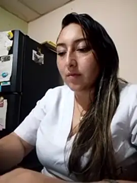 Snapshot of Valeria_montana_ chatting on 02/25/26, 12:42 Valeria montana online show from 02/25/26, 12:42