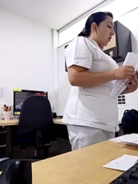 Snapshot of Valeria_montana_ chatting on 03/02/26, 11:50 Valeria montana online show from 03/02/26, 11:50