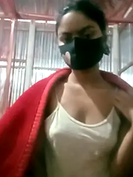 Snapshot of naughtygirl96 chatting on 03/02/26, 12:57 naughtygirl96 online show from 03/02/26, 12:57