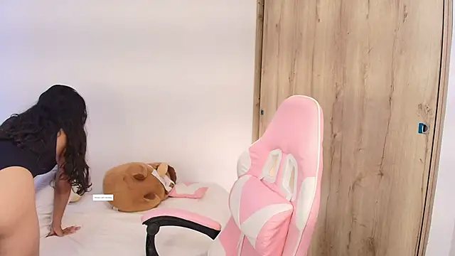 phia carter online show from 03/03/26, 04:35